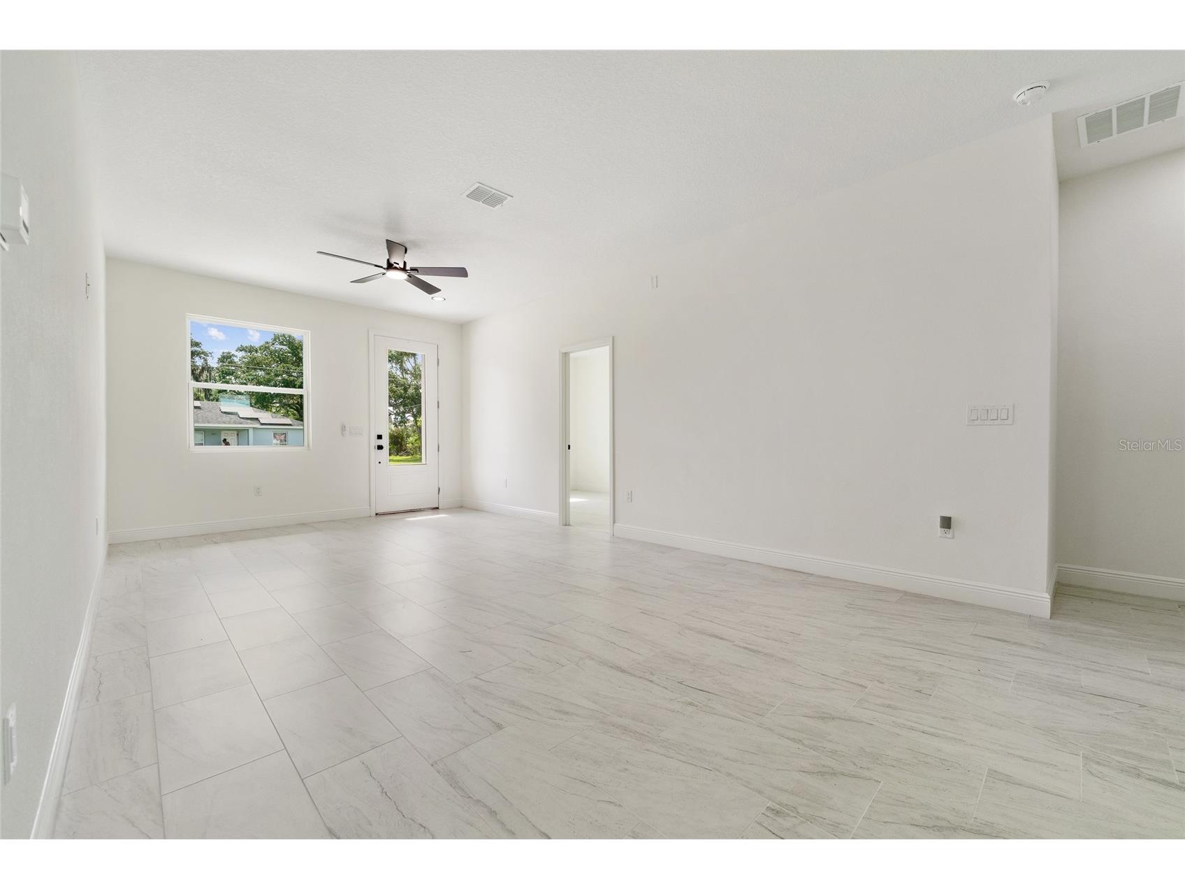 2048 Dixie Avenue Sanford FL 32771 S5150882 image6