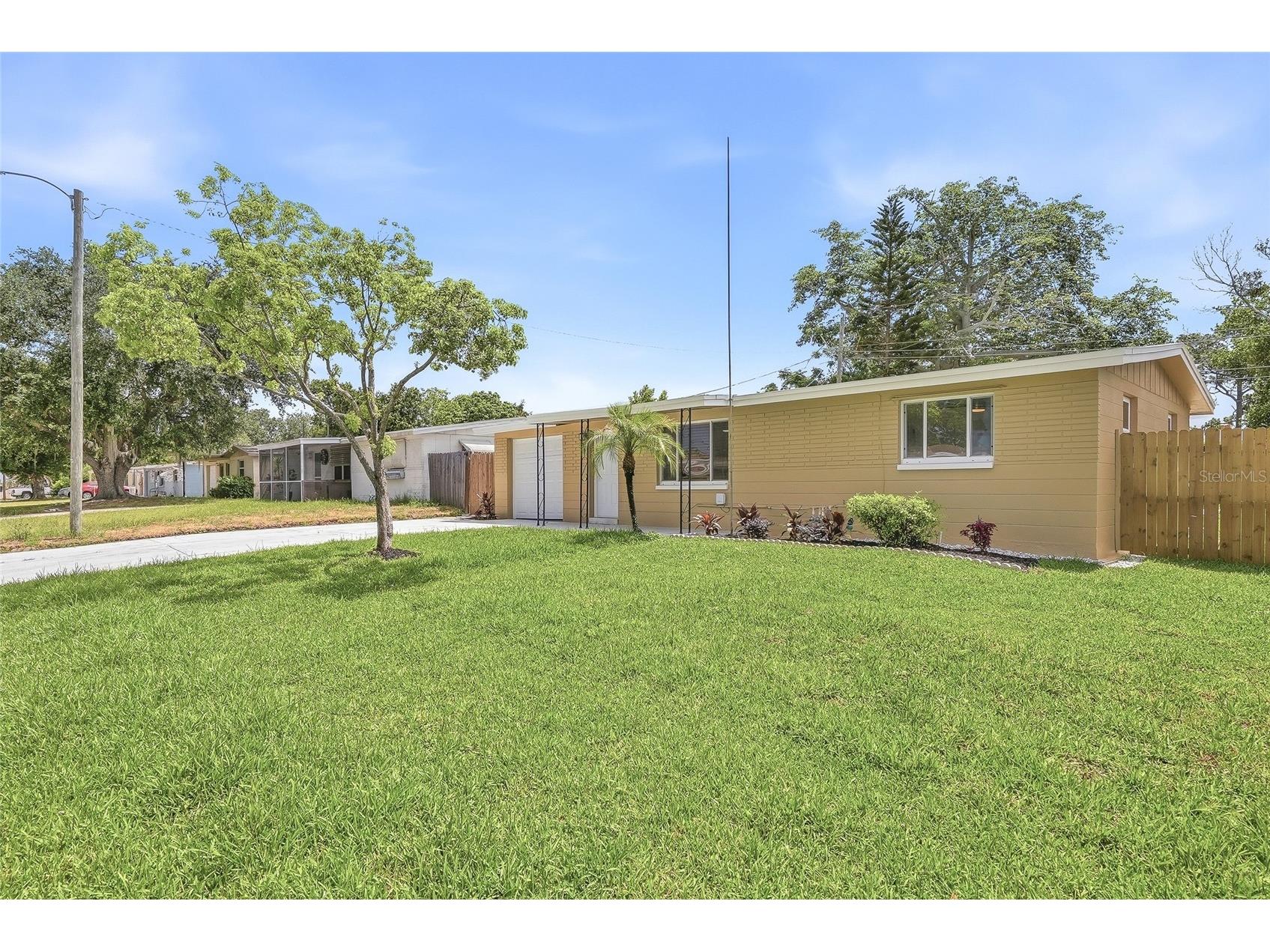 2048 Hess Drive Holiday FL 34691 TB8518342 image23