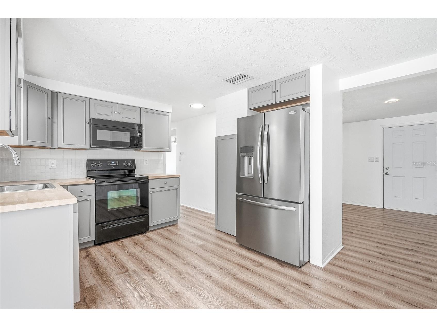 2048 Hess Drive Holiday FL 34691 TB8518342 image6