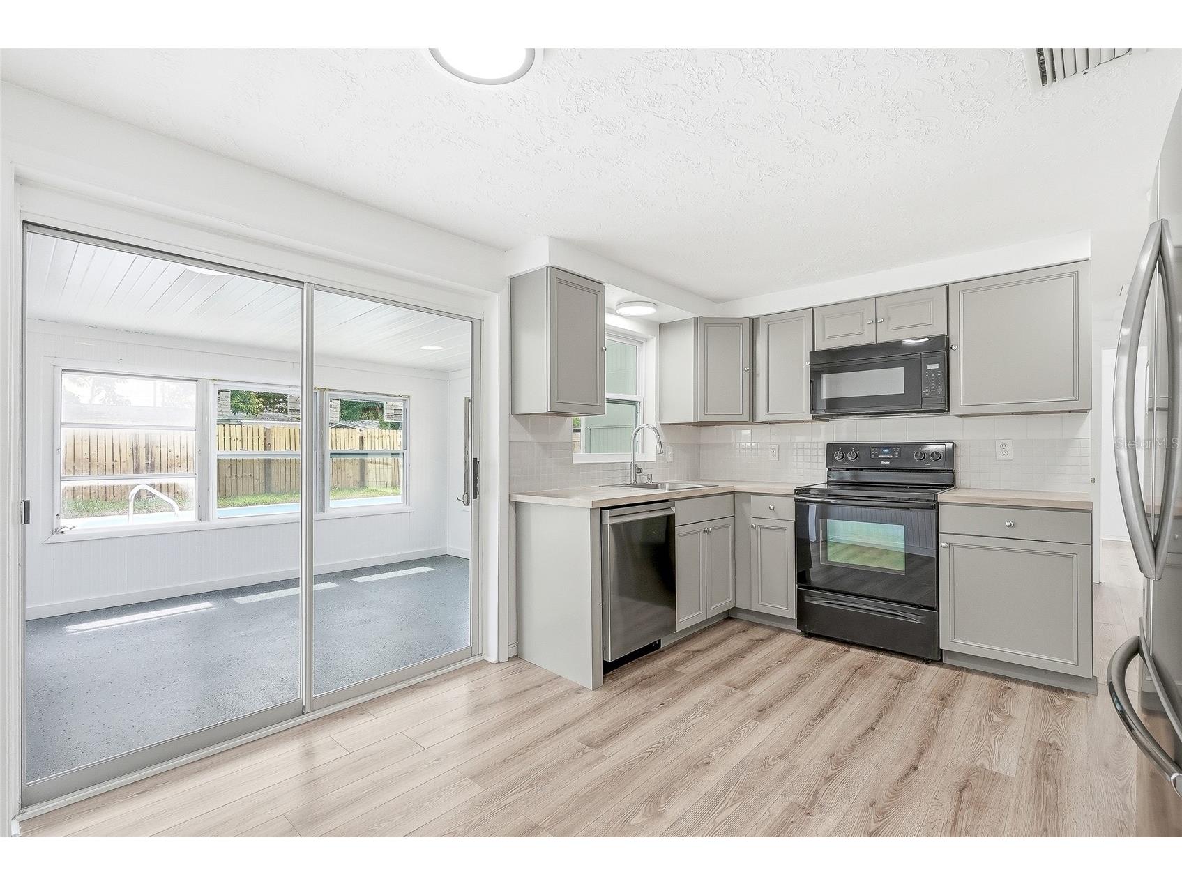 2048 Hess Drive Holiday FL 34691 TB8518342 image8