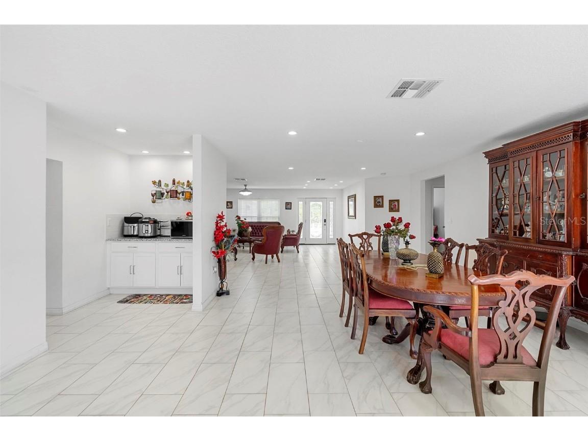 2048 Laredo Drive Deltona FL 32738 V4942145 image15