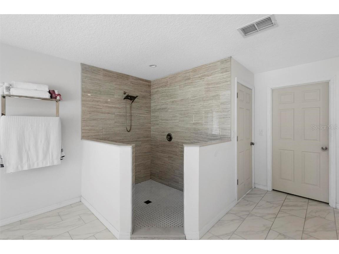 2048 Laredo Drive Deltona FL 32738 V4942145 image24