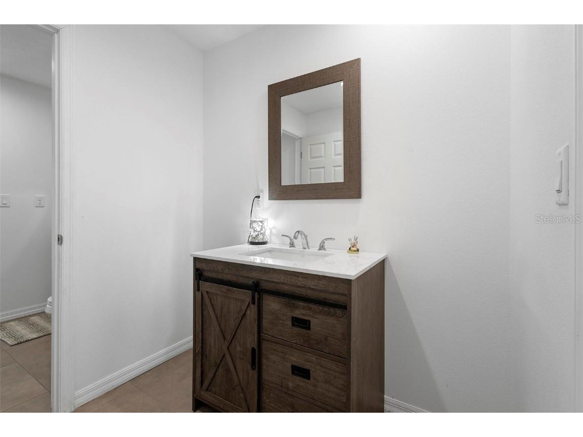 2048 Laredo Drive Deltona FL 32738 V4942145 image38