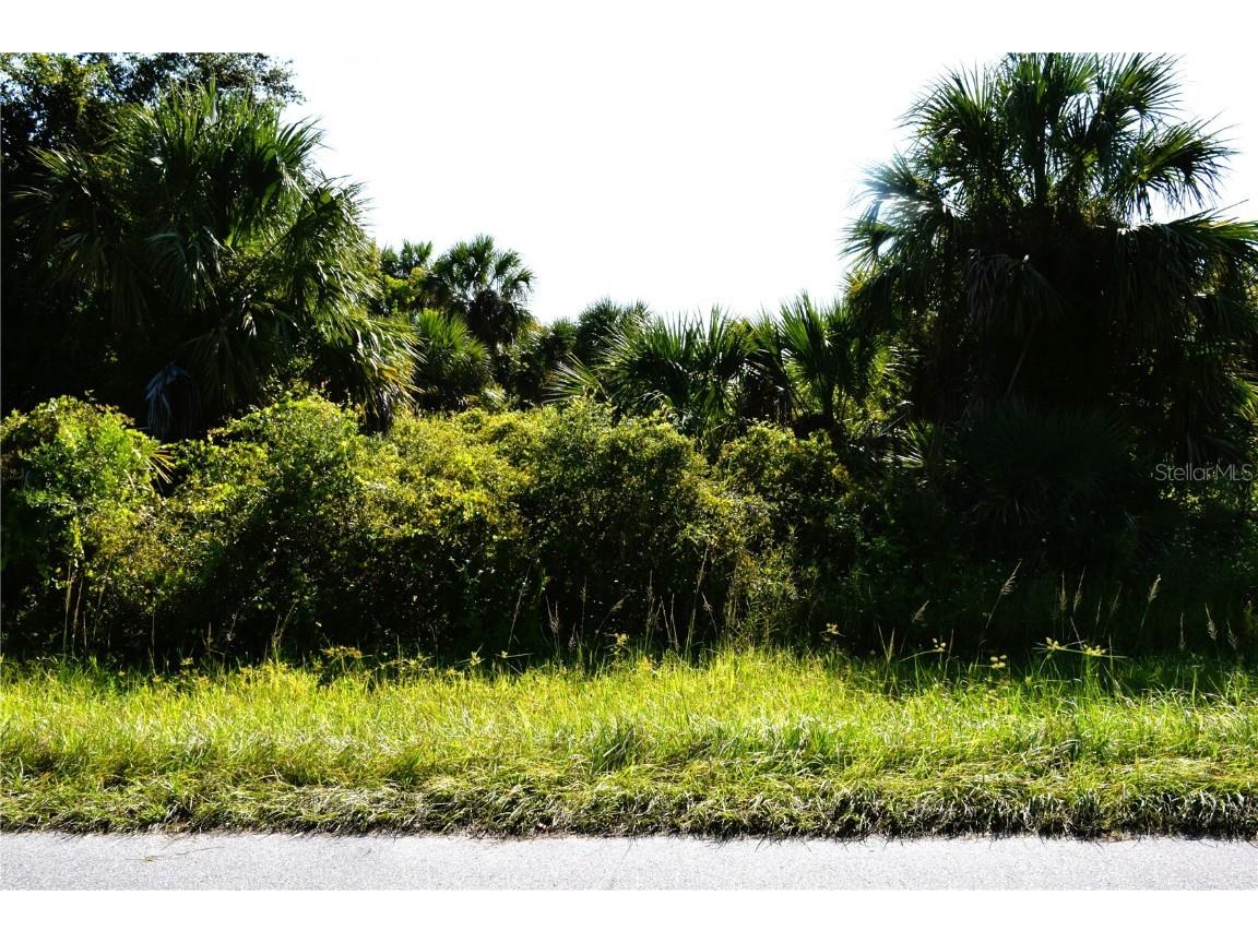 2048 Meetze Street Port Charlotte FL 33953 - DOOLITTLE WATERWAY C7480644 image1