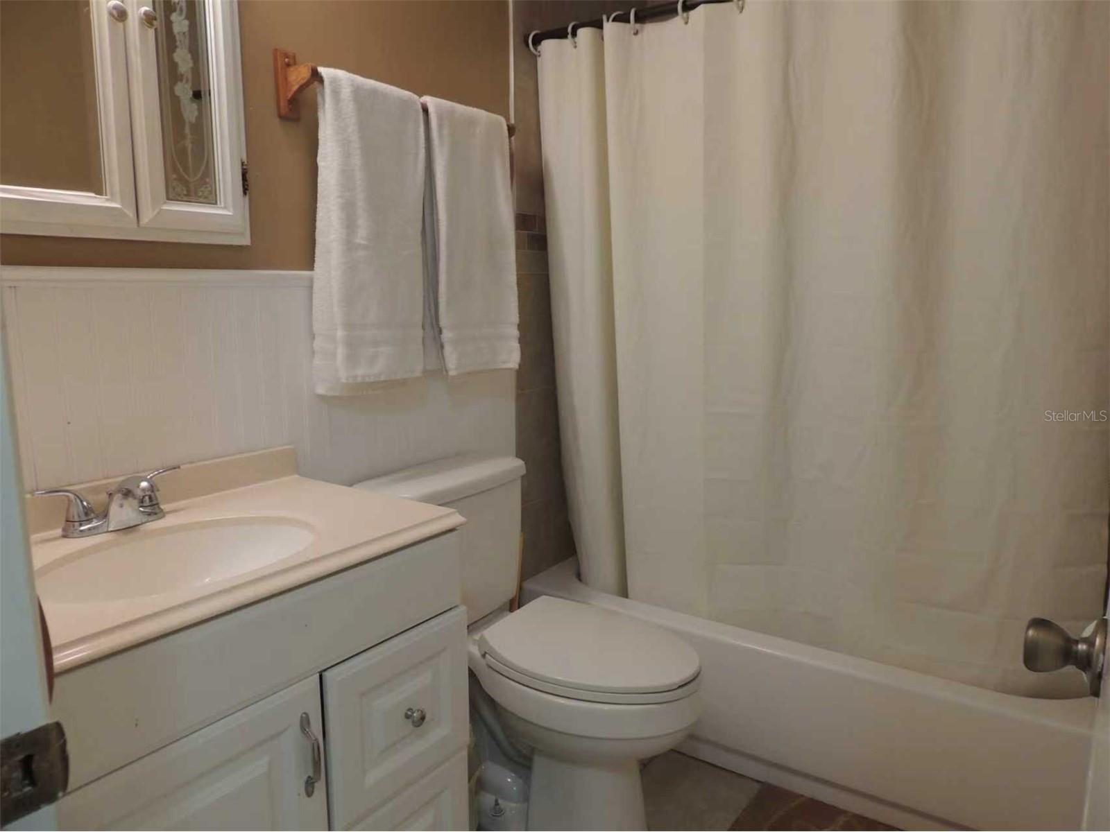 2048 Melody Drive Holiday FL 34691 TB8510142 image8