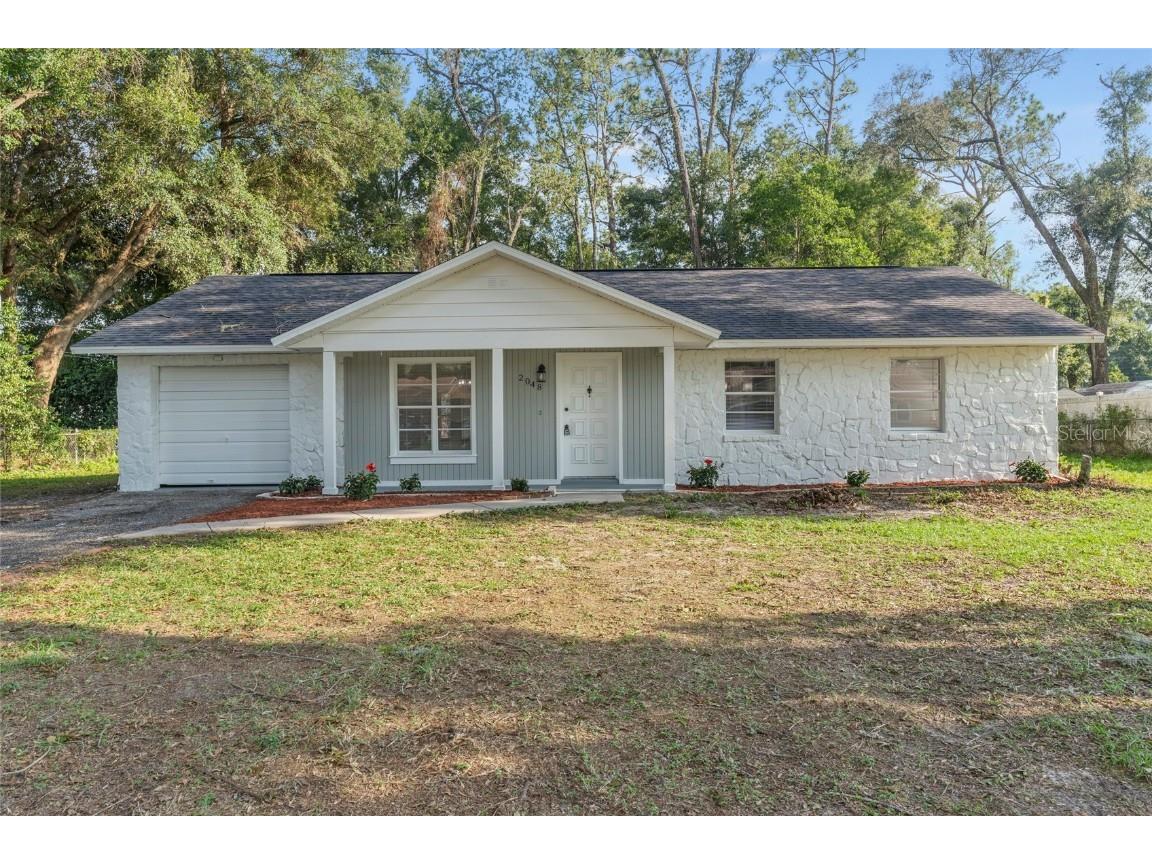 2048 NE 45th Street Ocala FL 34479 OM683617 image1