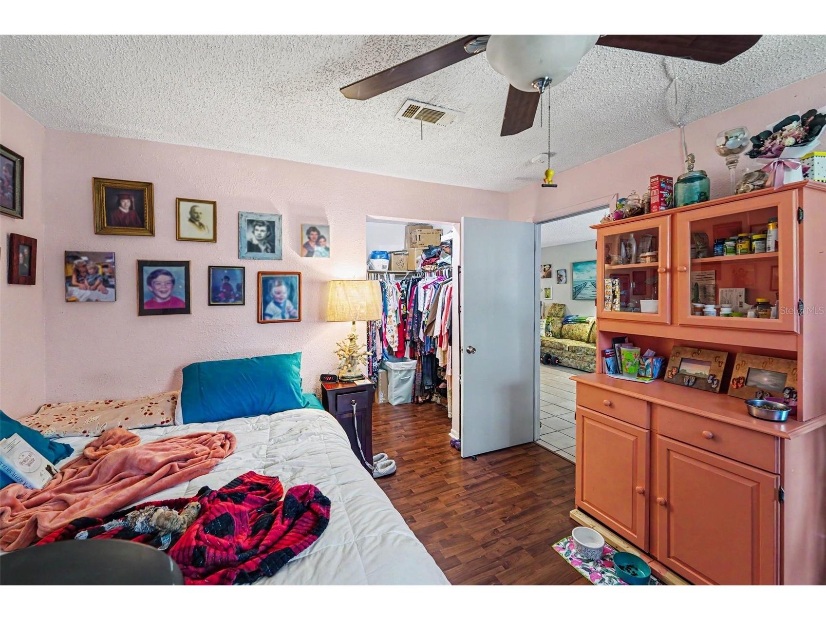 2048 Sunset Grove Lane Clearwater FL 33765 TB8513367 image16