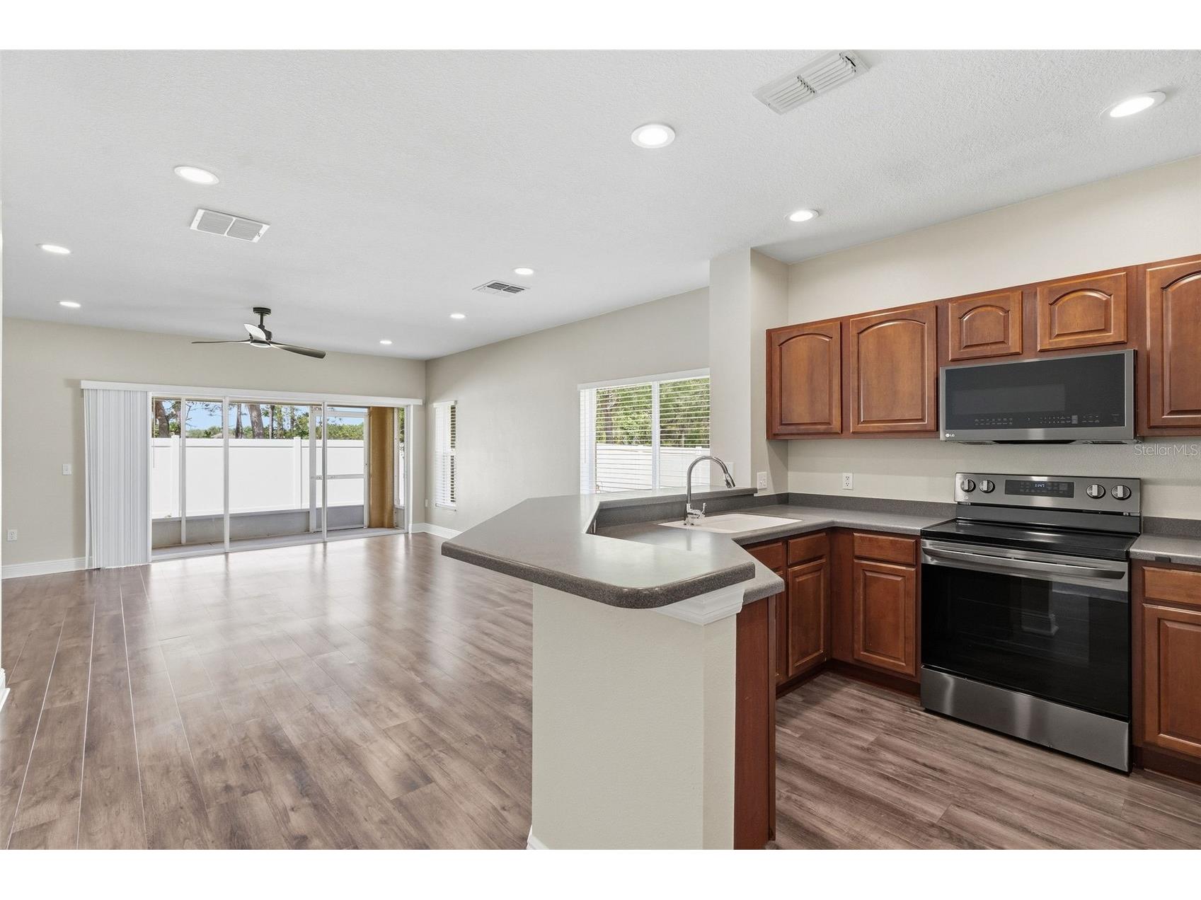 20484 Needletree Drive Tampa FL 33647 TB8497778 image4