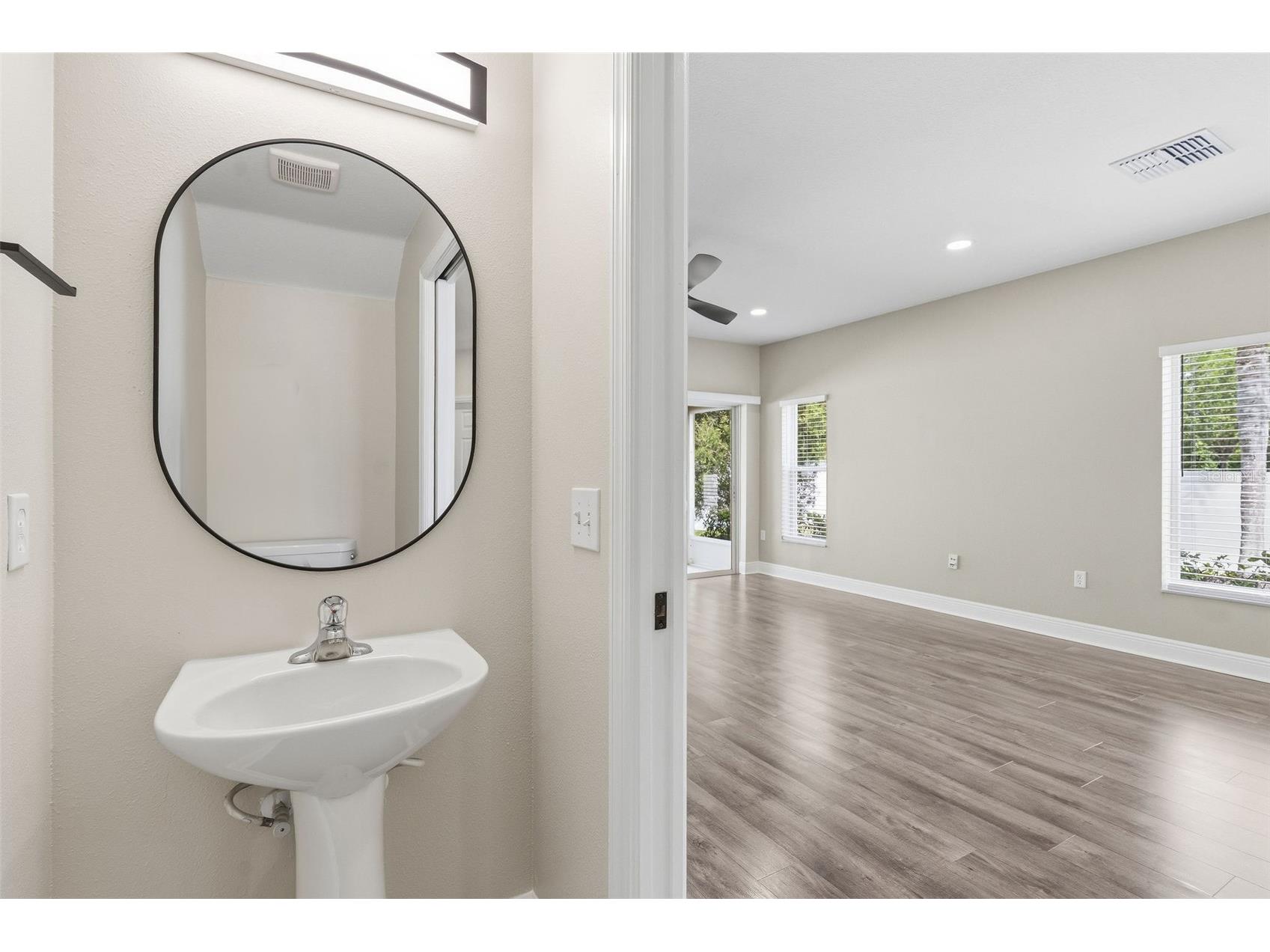 20484 Needletree Drive Tampa FL 33647 TB8497778 image8