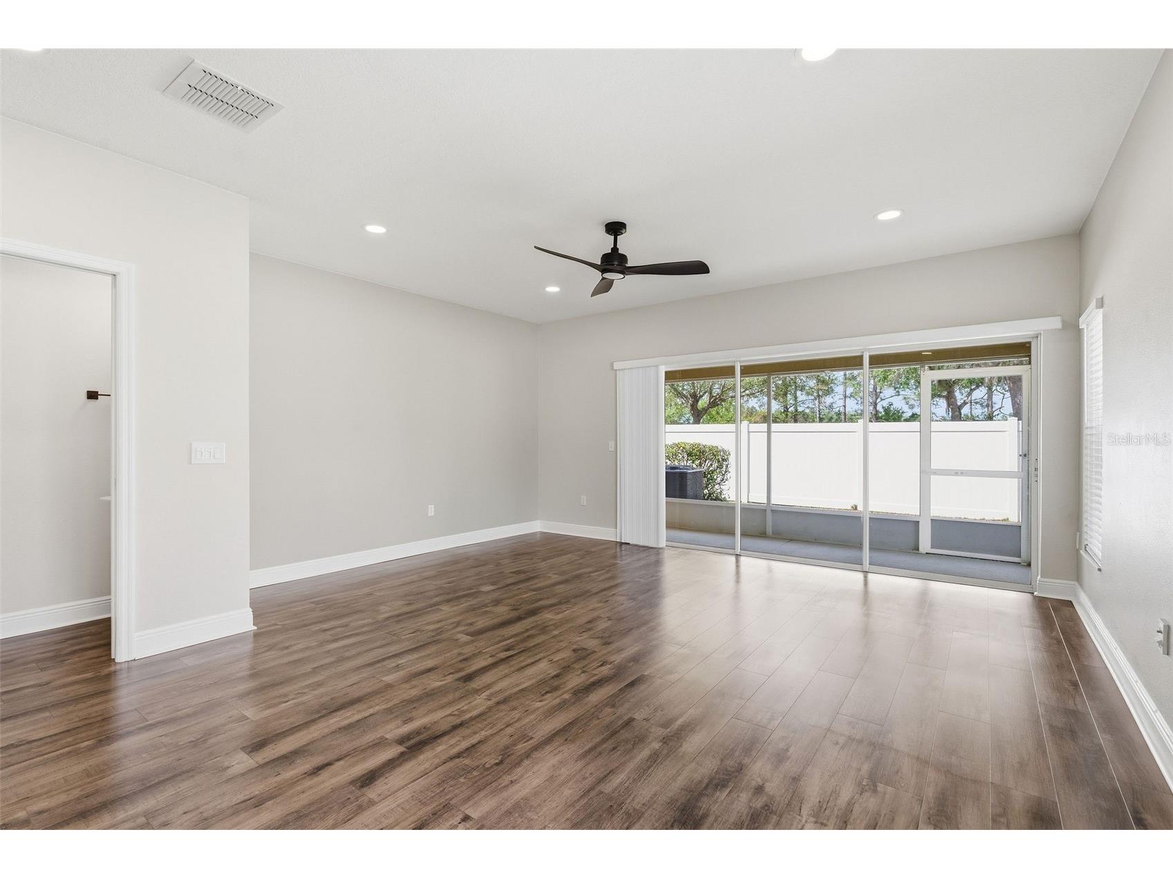 20484 Needletree Drive Tampa FL 33647 TB8497778 image9