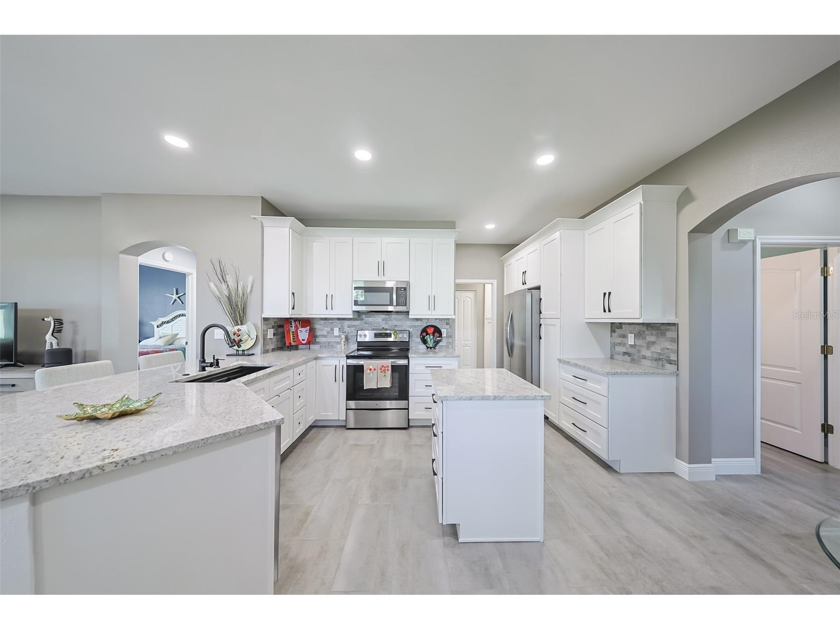 2049 Acadia Greens Drive Sun City Center FL 33573 TB8437935 image10