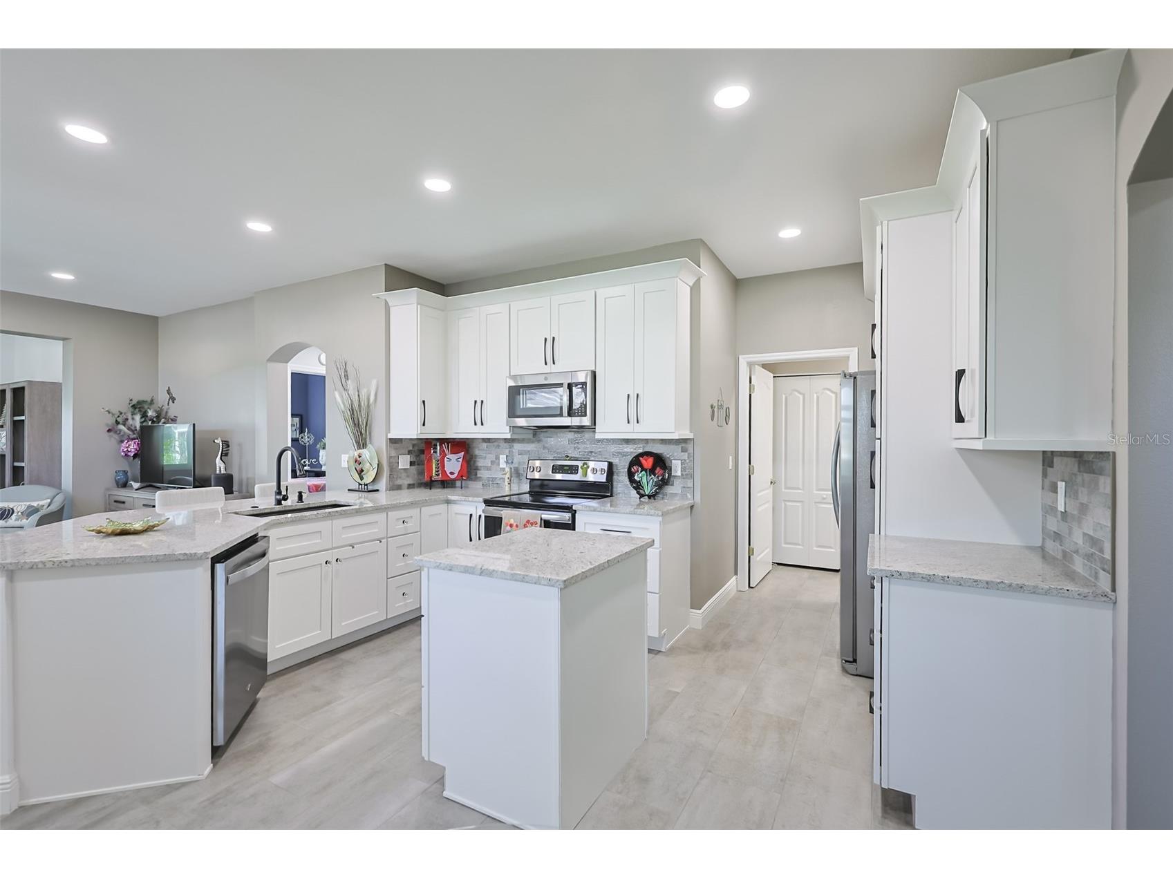 2049 Acadia Greens Drive Sun City Center FL 33573 TB8437935 image13