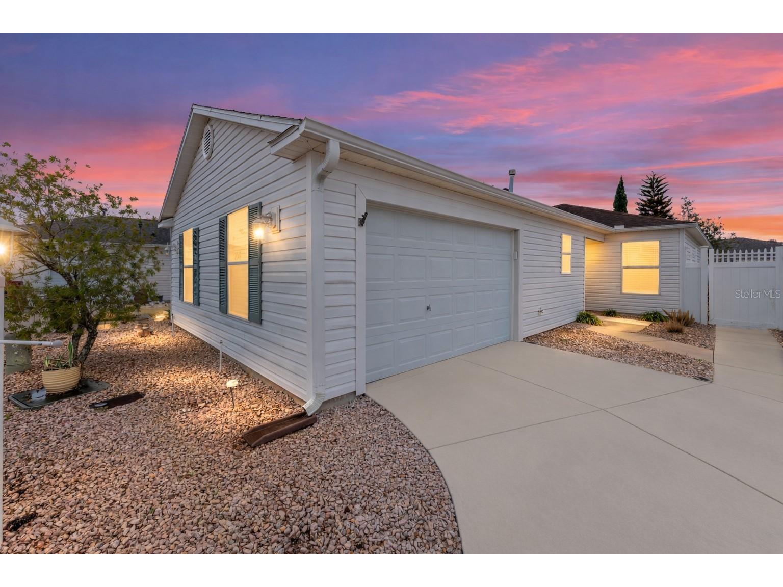 2049 Duval Court The Villages FL 32162 G5108587 image1