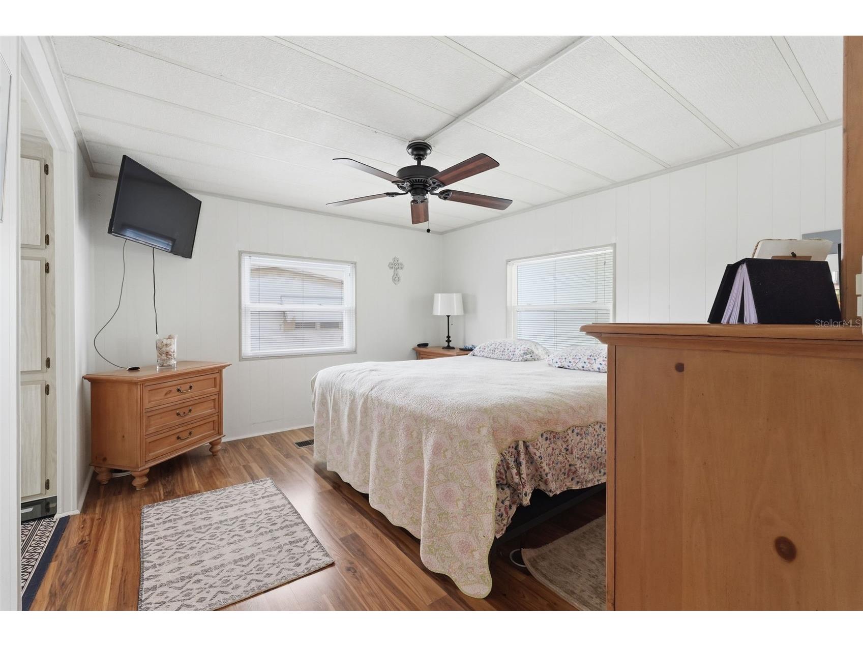 2049 Manoa Drive Holiday FL 34691 - LAKE CONLEY TB8500269 image2