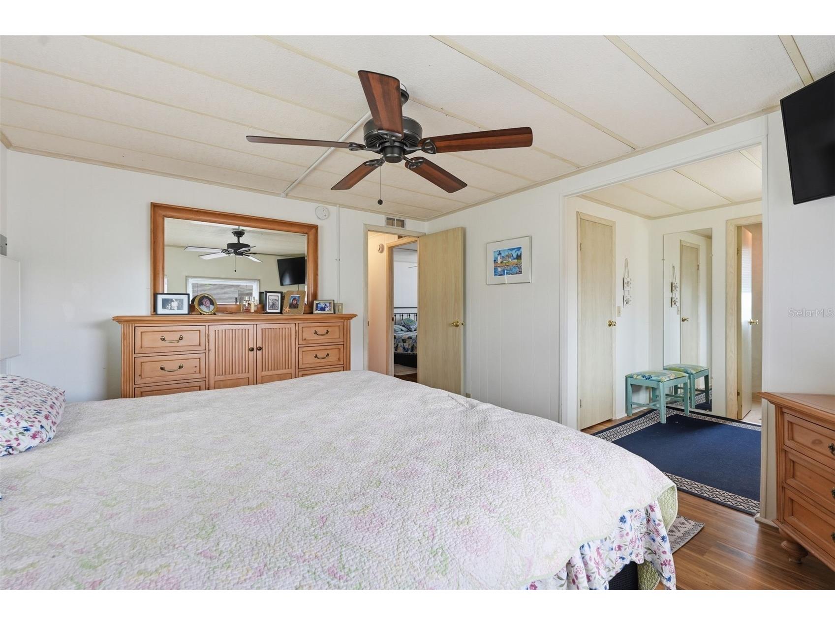 2049 Manoa Drive Holiday FL 34691 - LAKE CONLEY TB8500269 image3
