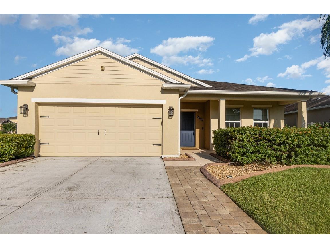 2049 Marabou Drive Davenport FL 33896 O6229390 image1