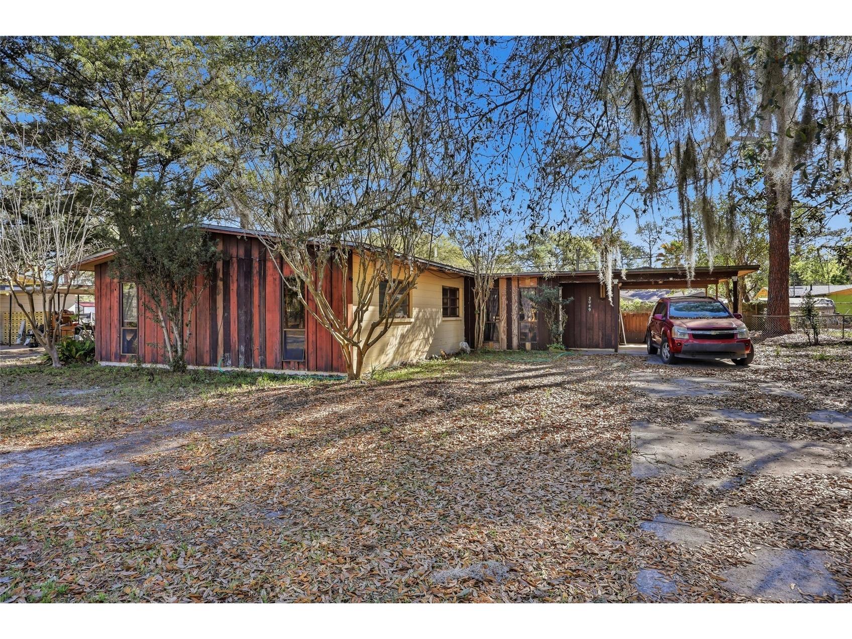 2049 NE 15th Street Gainesville FL 32609 GC537818 image1