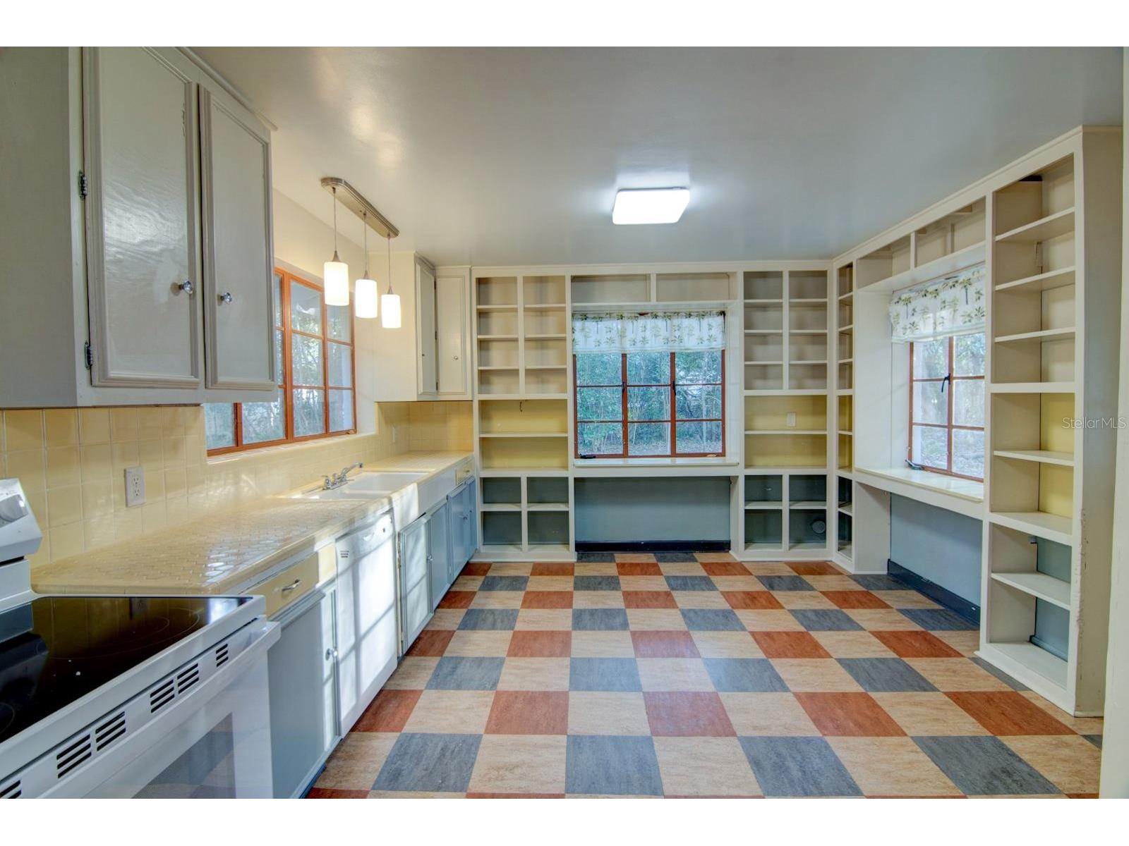 2049 NW 9th Avenue Gainesville FL 32603 GC537634 image3