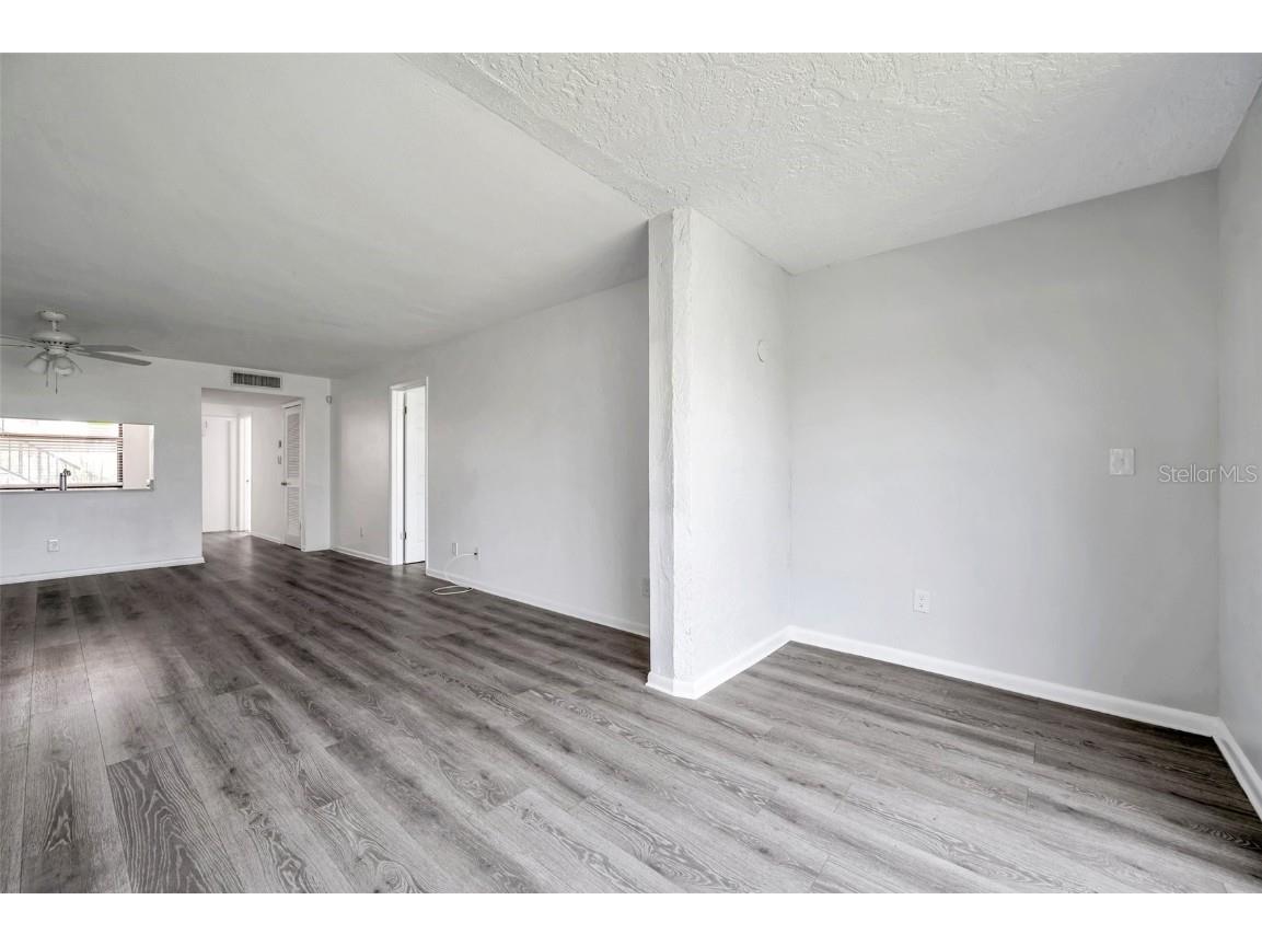 2049 Skimmer Court W #311 Clearwater FL 33762 TB8401522 image11