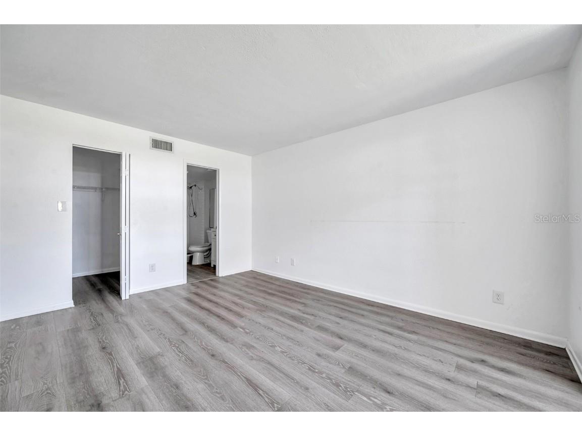 2049 Skimmer Court W #311 Clearwater FL 33762 TB8401522 image22