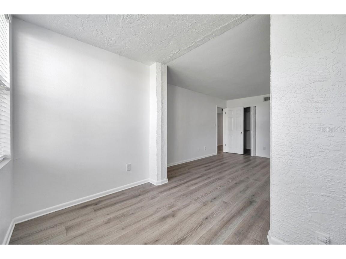 2049 Skimmer Court W #311 Clearwater FL 33762 TB8401522 image24