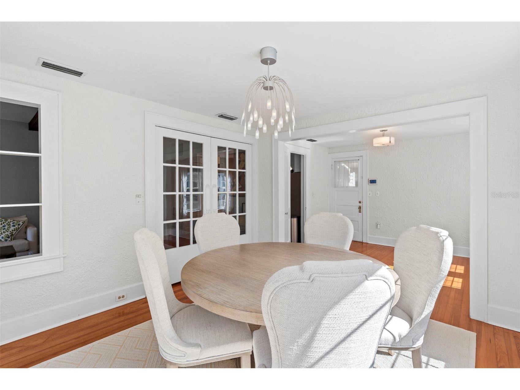 205 12th Avenue N Saint Petersburg FL 33701 A4696875 image38