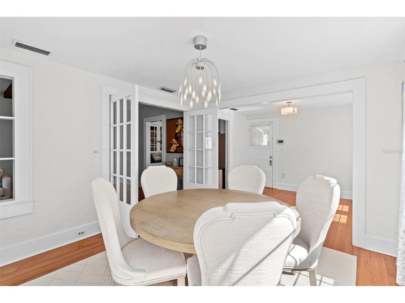 205 12th Avenue N Saint Petersburg FL 33701 A4696875 image39