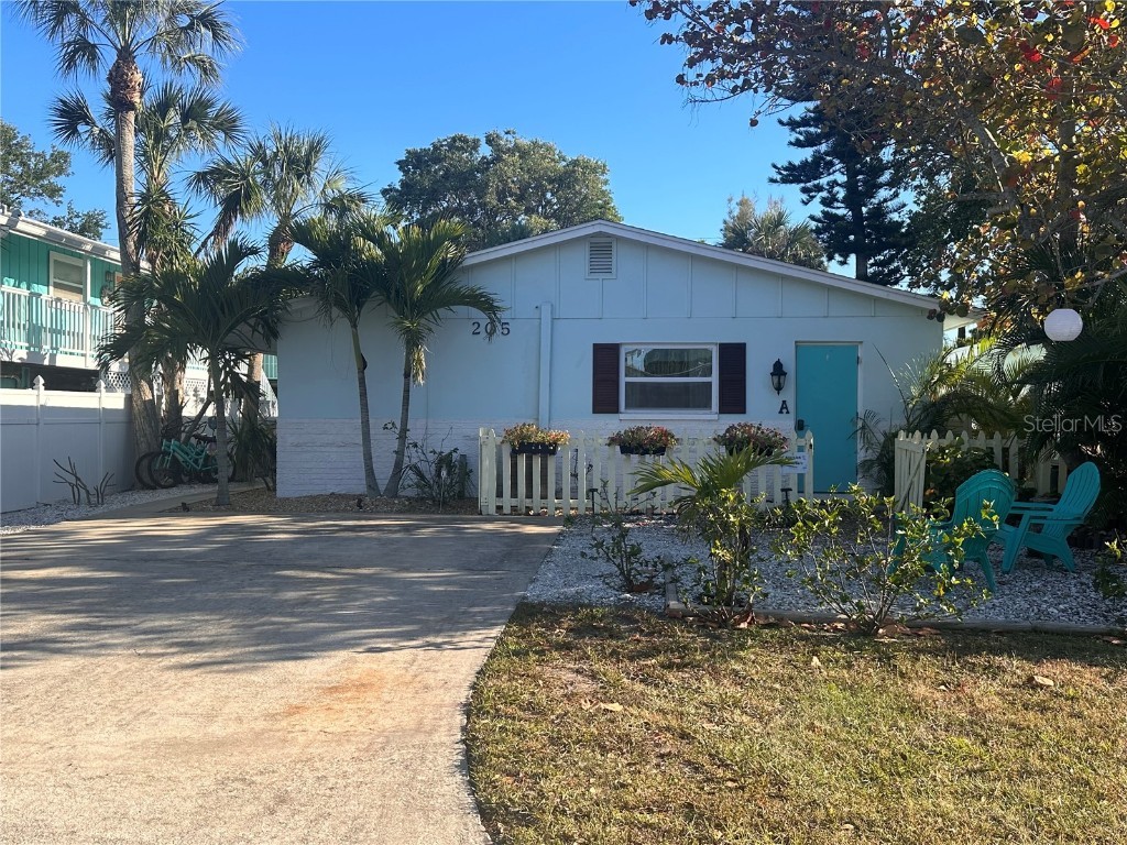 205 15th Avenue Indian Rocks Beach FL 33785 U8194676 image1