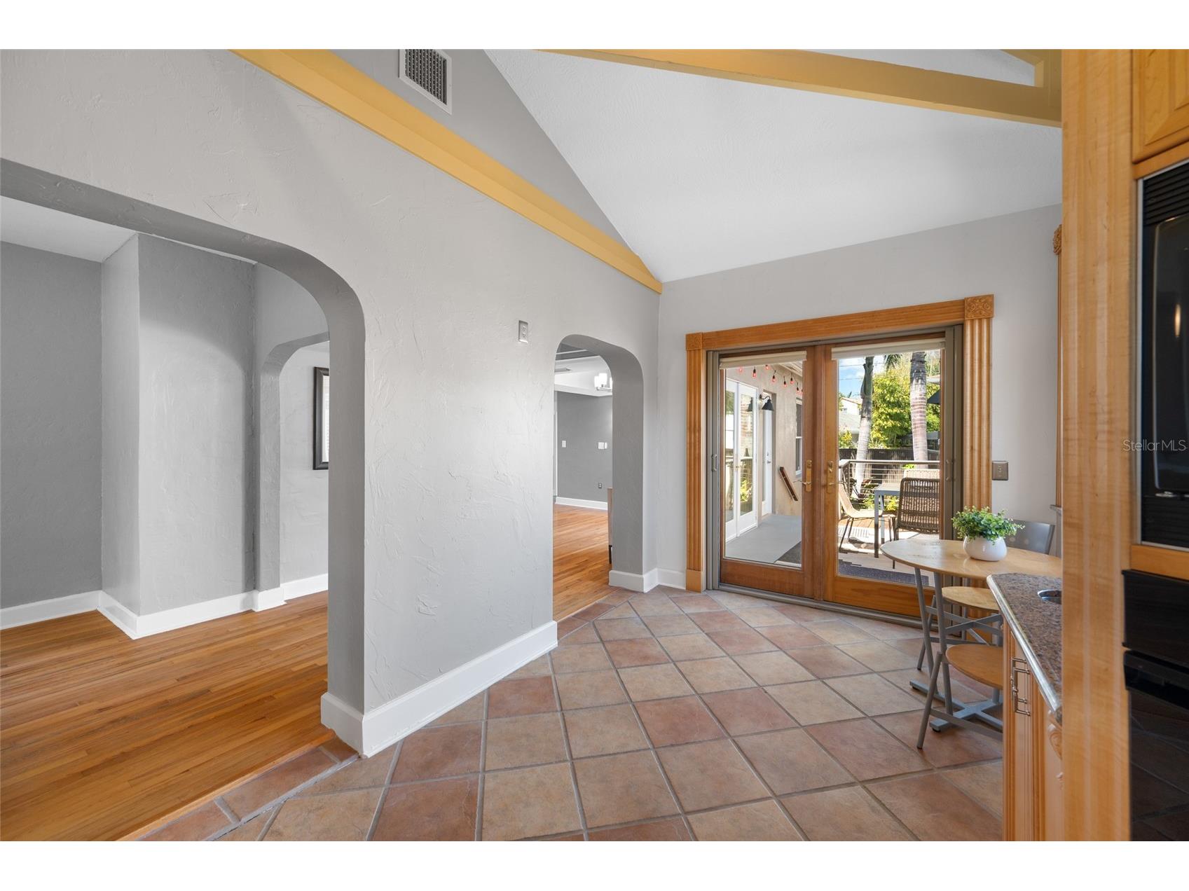 205 25th Avenue NE Saint Petersburg FL 33704 - COFFEE POT BAYOU TB8482592 image19