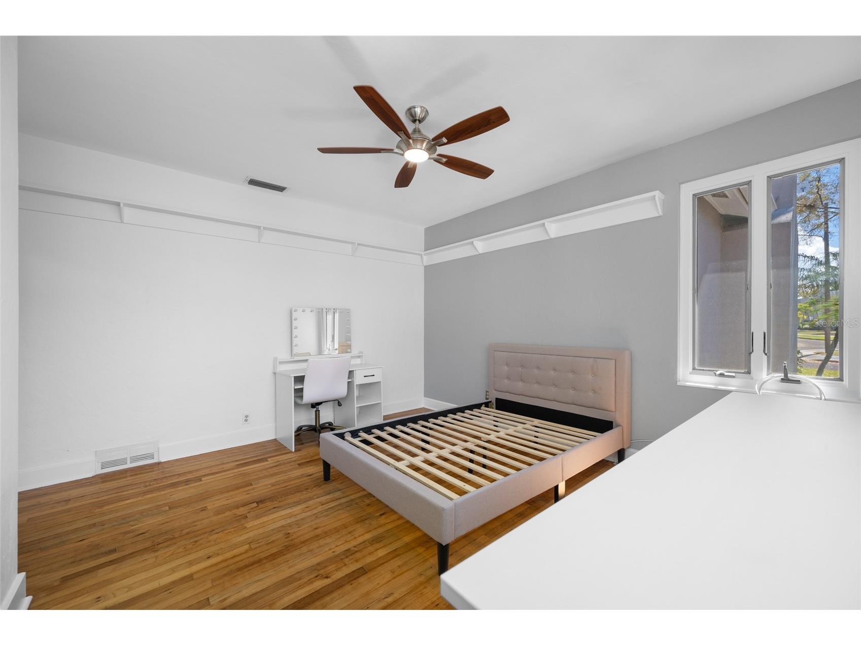 205 25th Avenue NE Saint Petersburg FL 33704 - COFFEE POT BAYOU TB8482592 image35