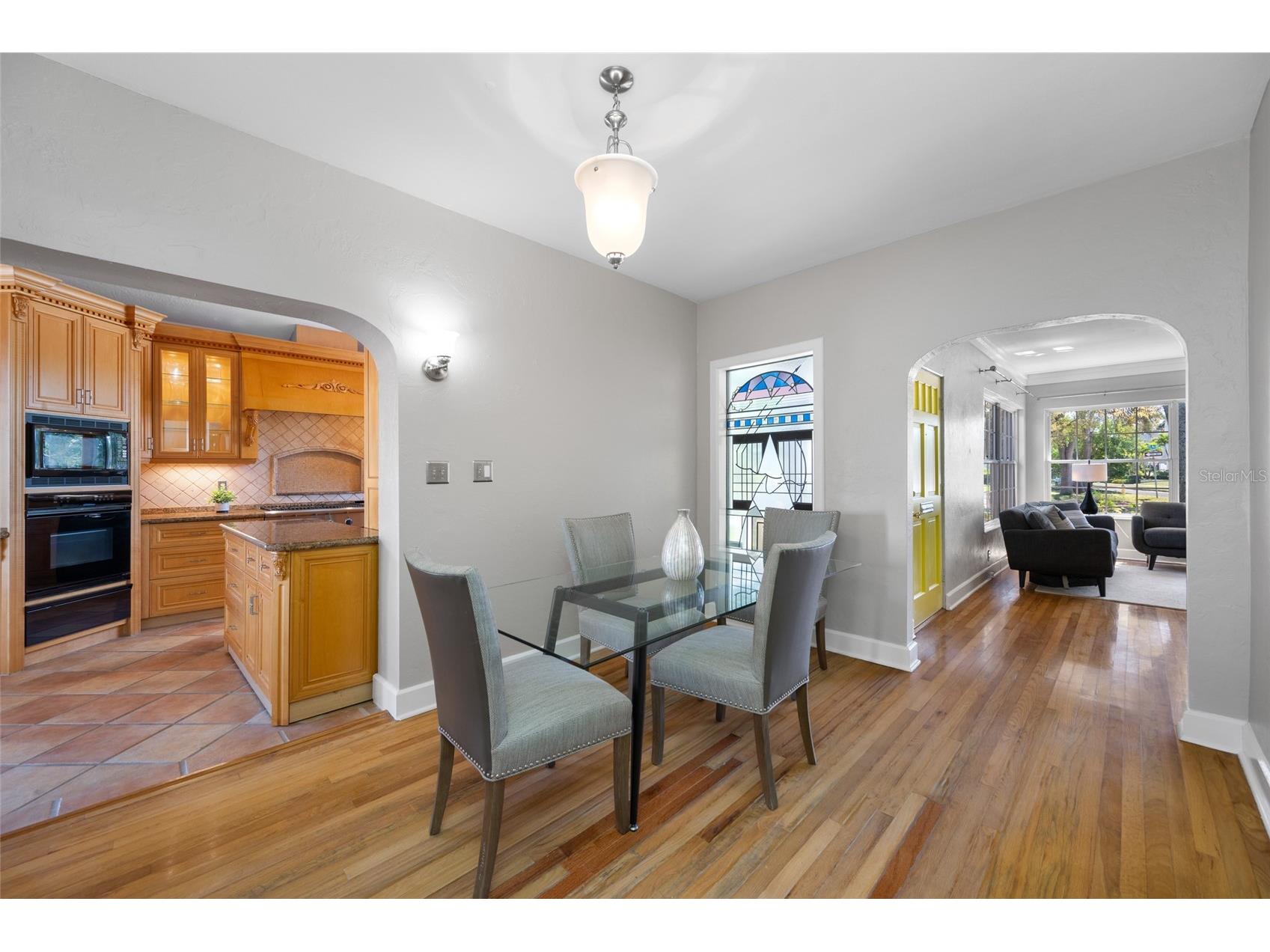 205 25th Avenue NE Saint Petersburg FL 33704 - COFFEE POT BAYOU TB8482592 image8