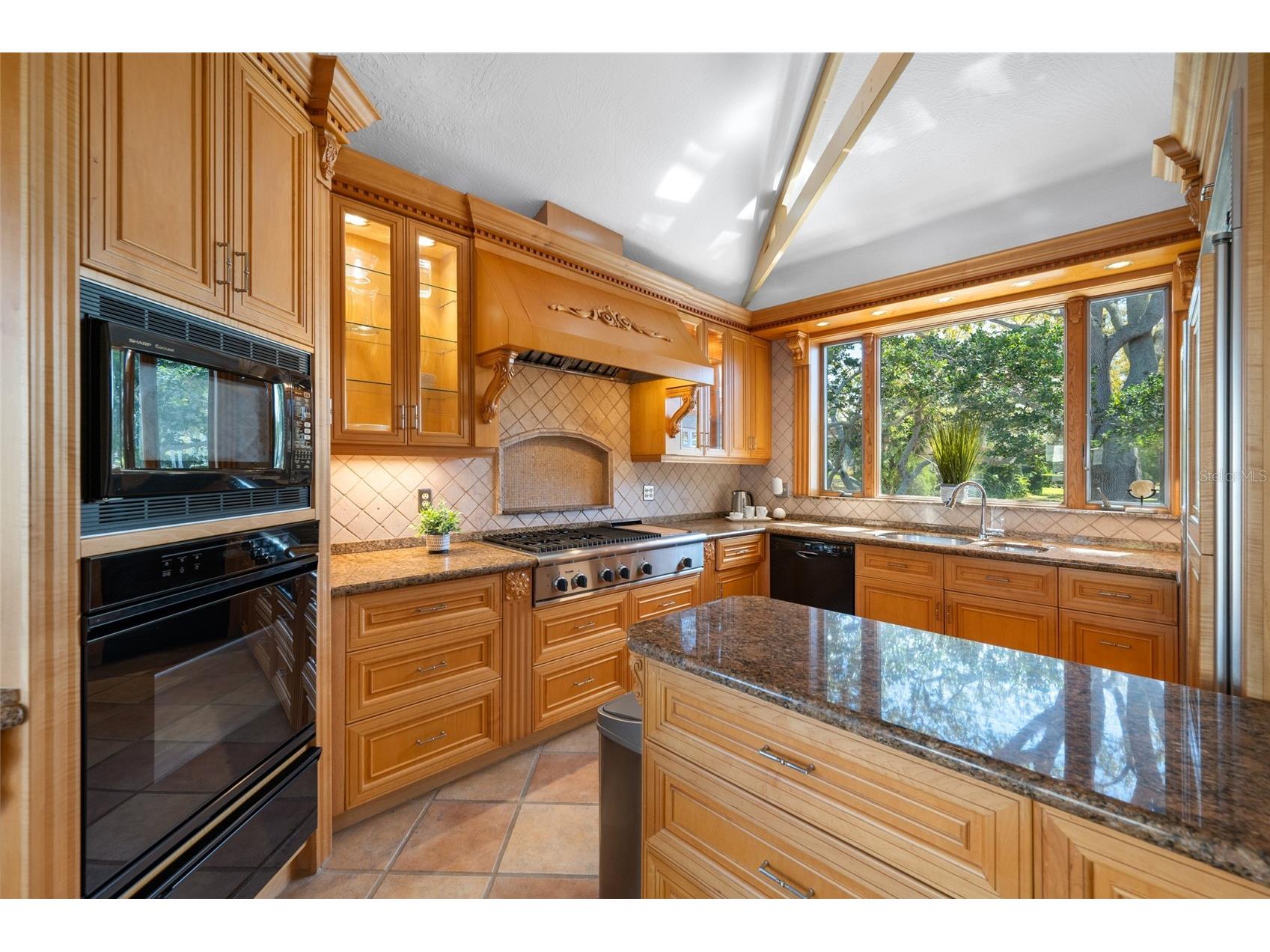 205 25th Avenue NE Saint Petersburg FL 33704 - COFFEE POT BAYOU TB8482592 image9