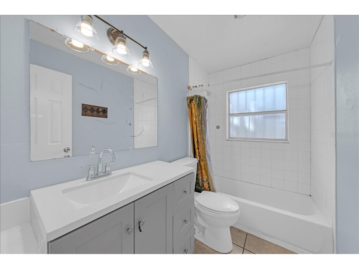 205 2nd Avenue SE Ruskin FL 33570 TB8471636 image15