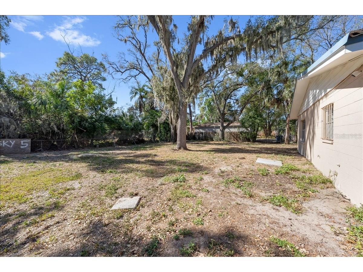 205 2nd Avenue SE Ruskin FL 33570 TB8471636 image20