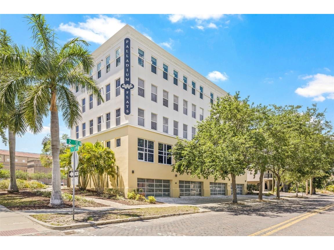 205 5th Avenue N #501 Saint Petersburg FL 33701 TB8386415 image1
