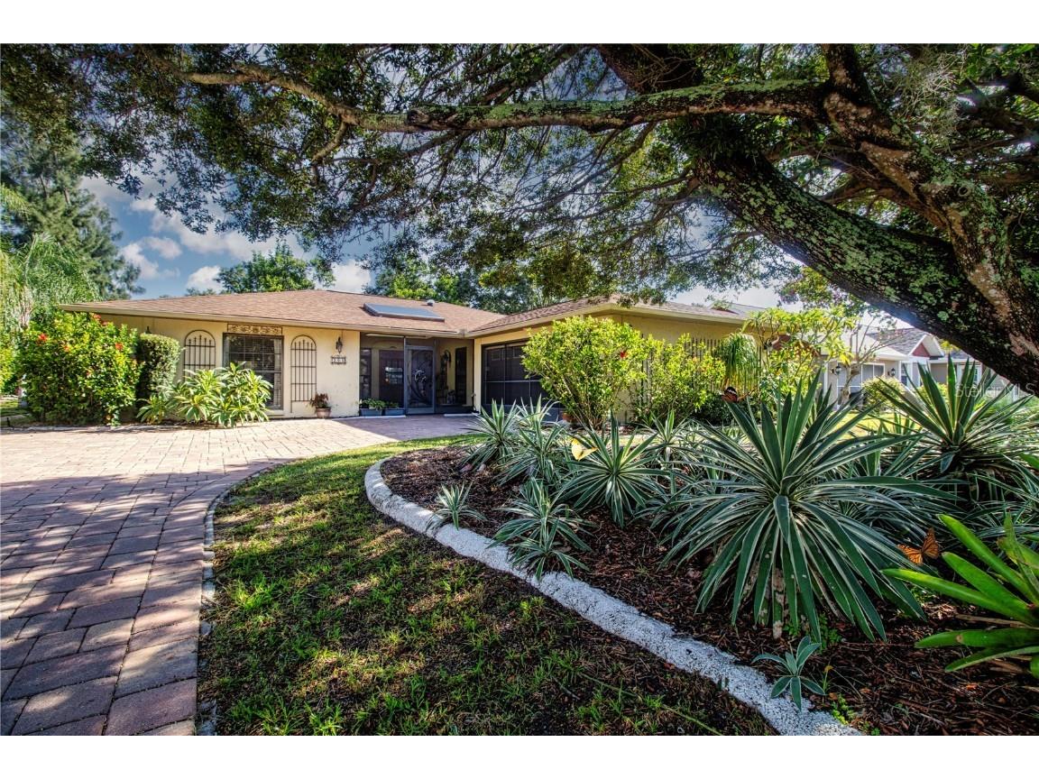 205 Amesbury Circle Sun City Center FL 33573 T3467341 image1