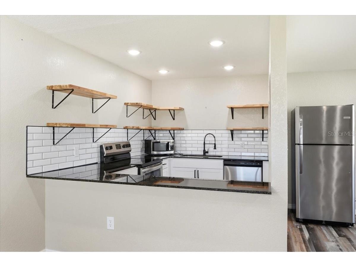 205 Andover Place N #119 Sun City Center FL 33573 P4938098 image16