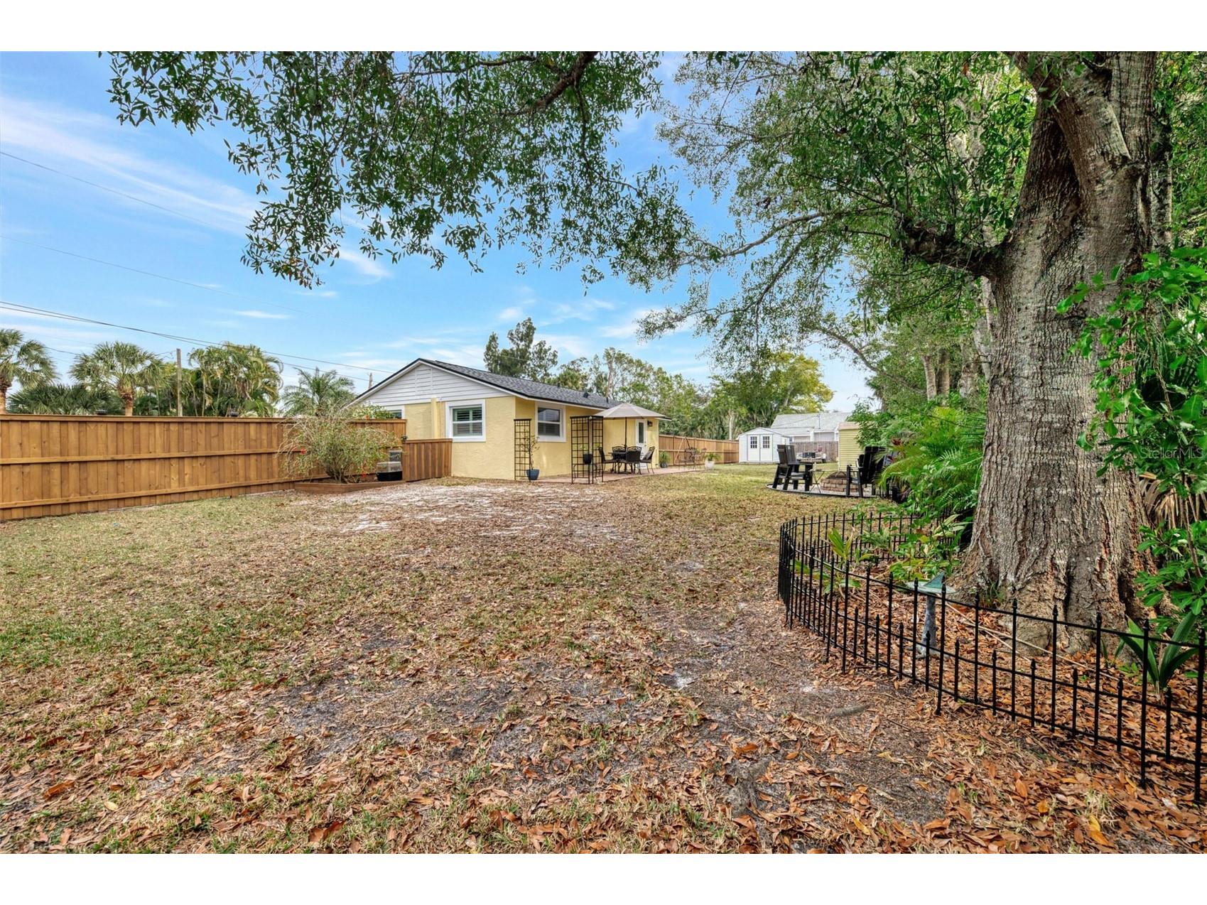 205 Avenida De Bahia Nokomis FL 34275 A4678198 image24