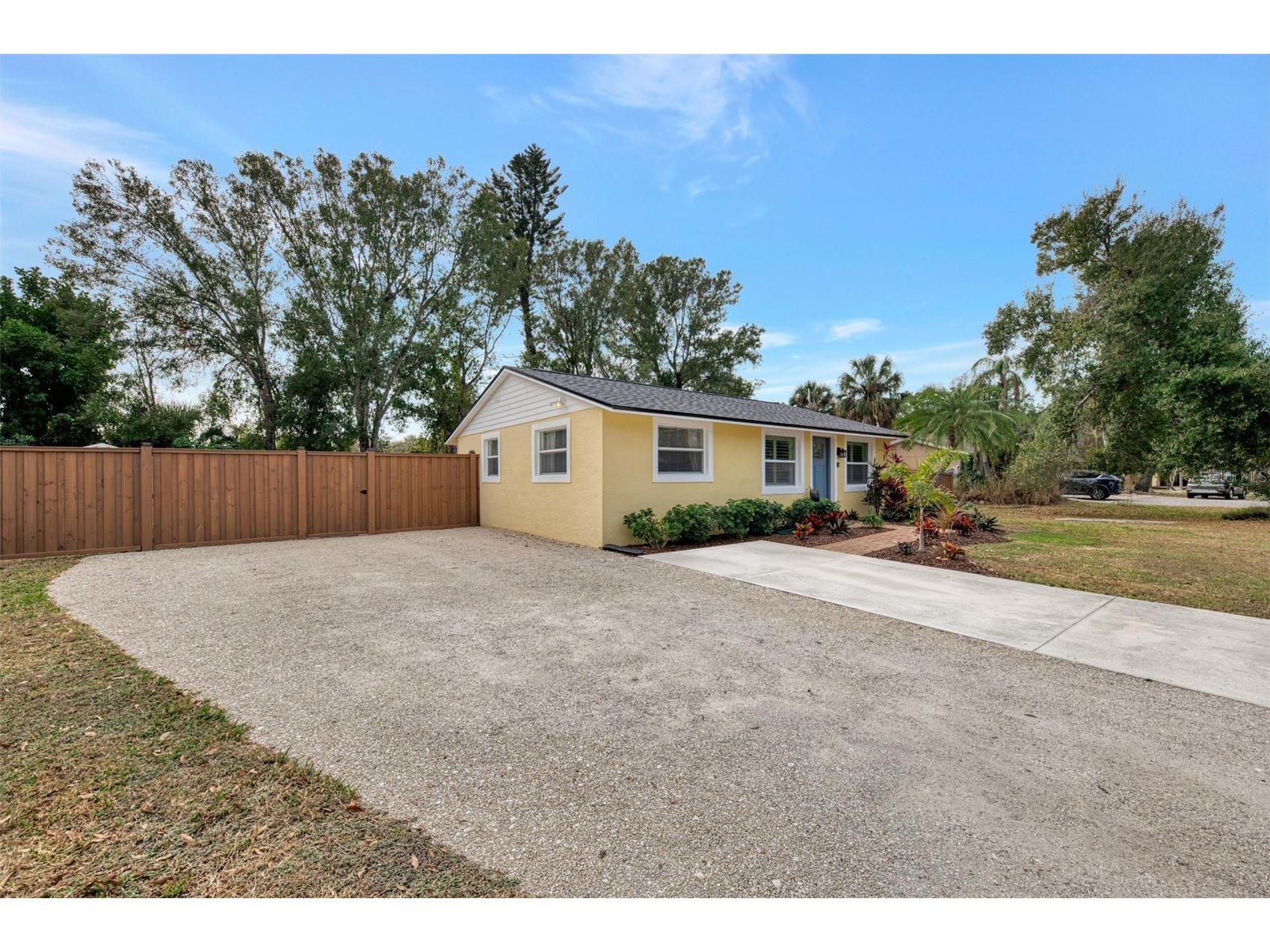 205 Avenida De Bahia Nokomis FL 34275 A4678198 image28