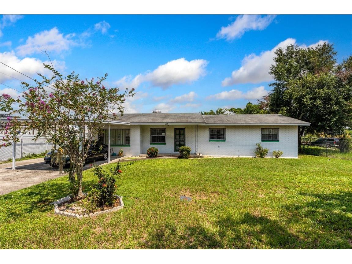 205 Avenue U NW Winter Haven FL 33881 P4931646 image1