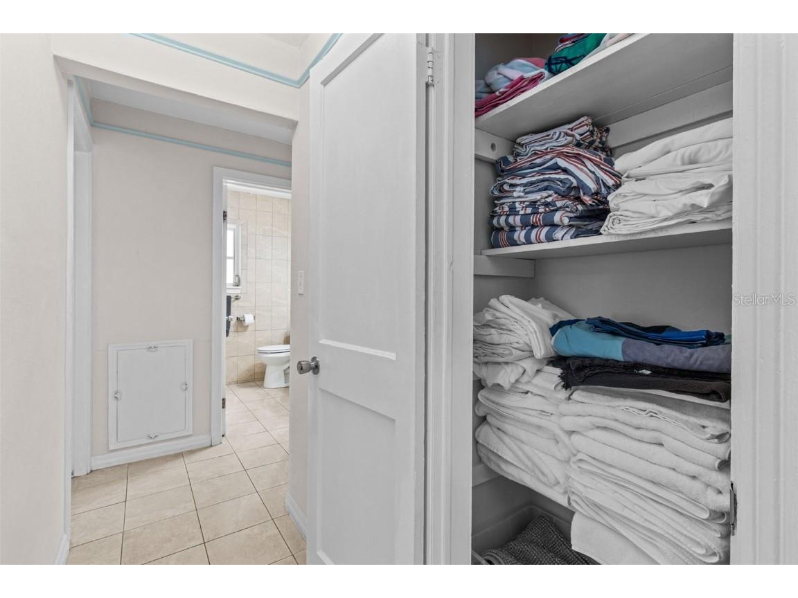 205 Bay Plaza Treasure Island FL 33706 TB8426169 image24