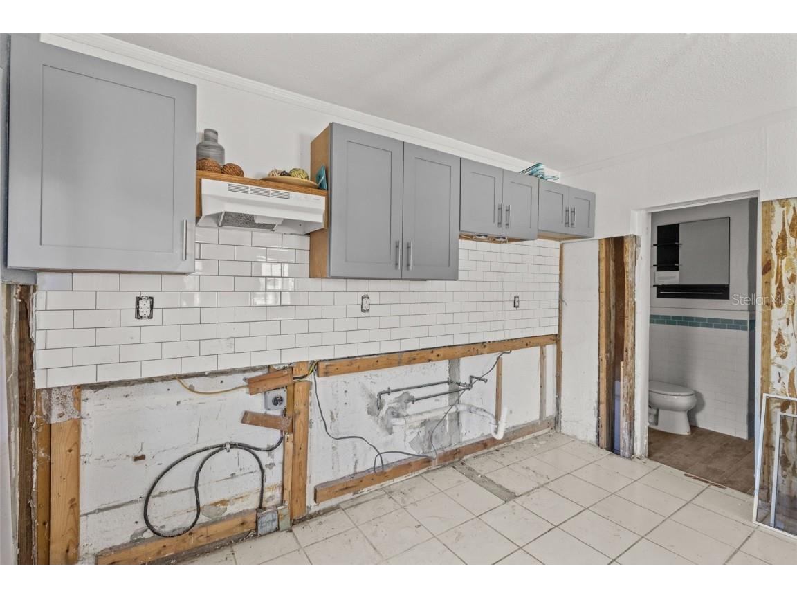 205 Bay Plaza Treasure Island FL 33706 TB8426169 image28