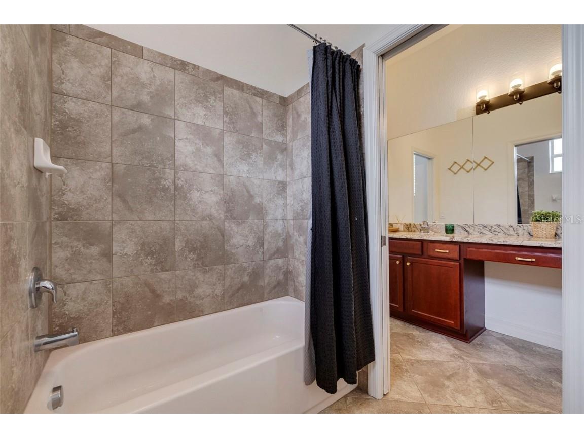 205 Bengal Circle Oldsmar FL 34677 OM712328 image36