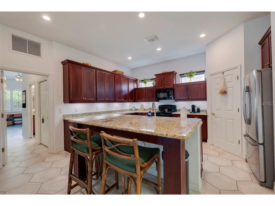 205 Bengal Circle Oldsmar FL 34677 OM714362 image11