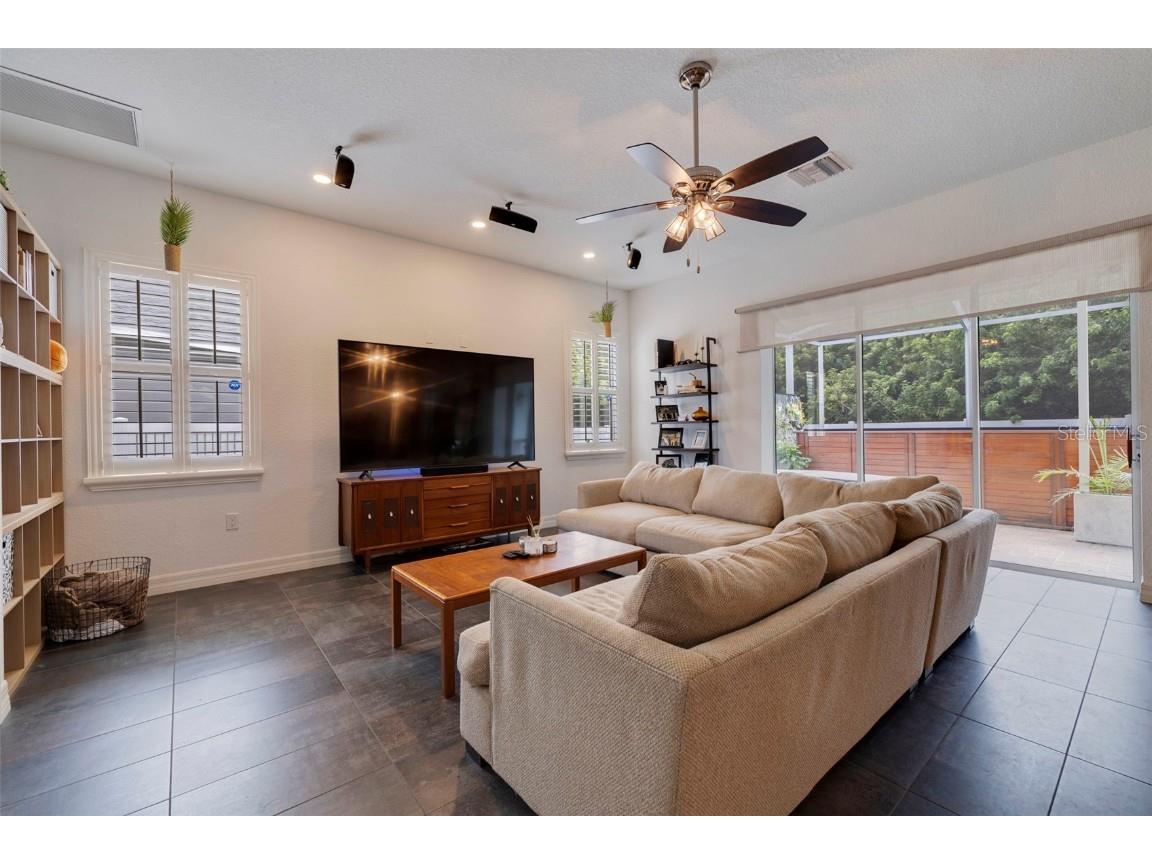 205 Bengal Circle Oldsmar FL 34677 OM714362 image3