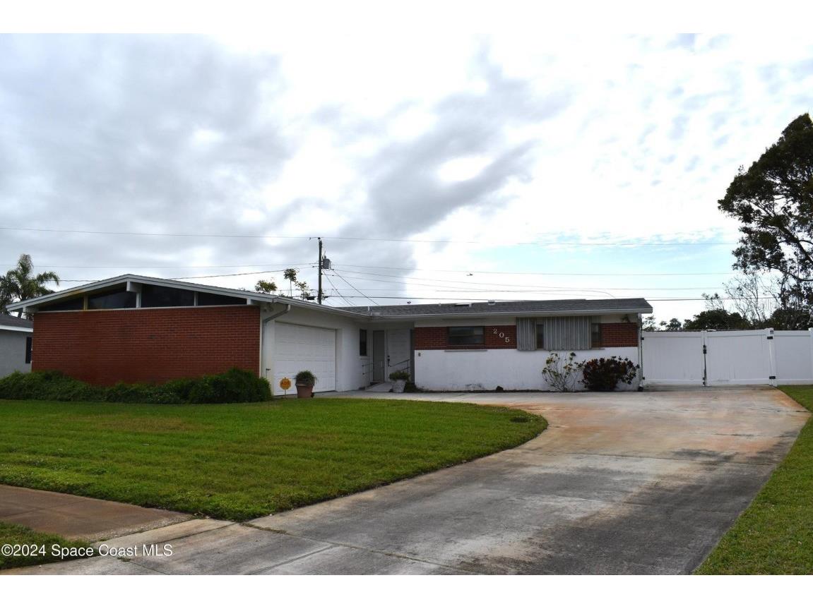 205 Bimini Drive Merritt Island FL 32952 O6271360 image1
