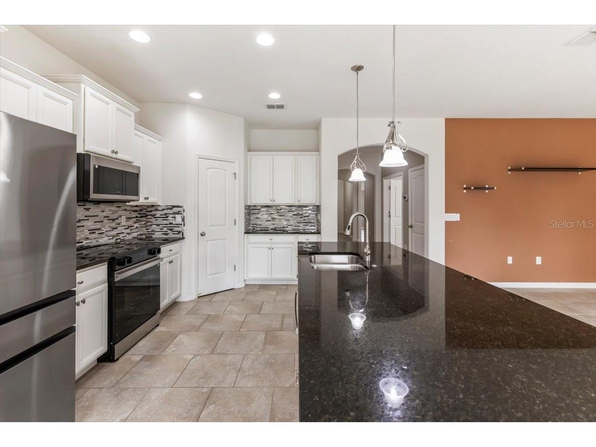 205 Birkdale Drive Daytona Beach FL 32124 V4947476 image11