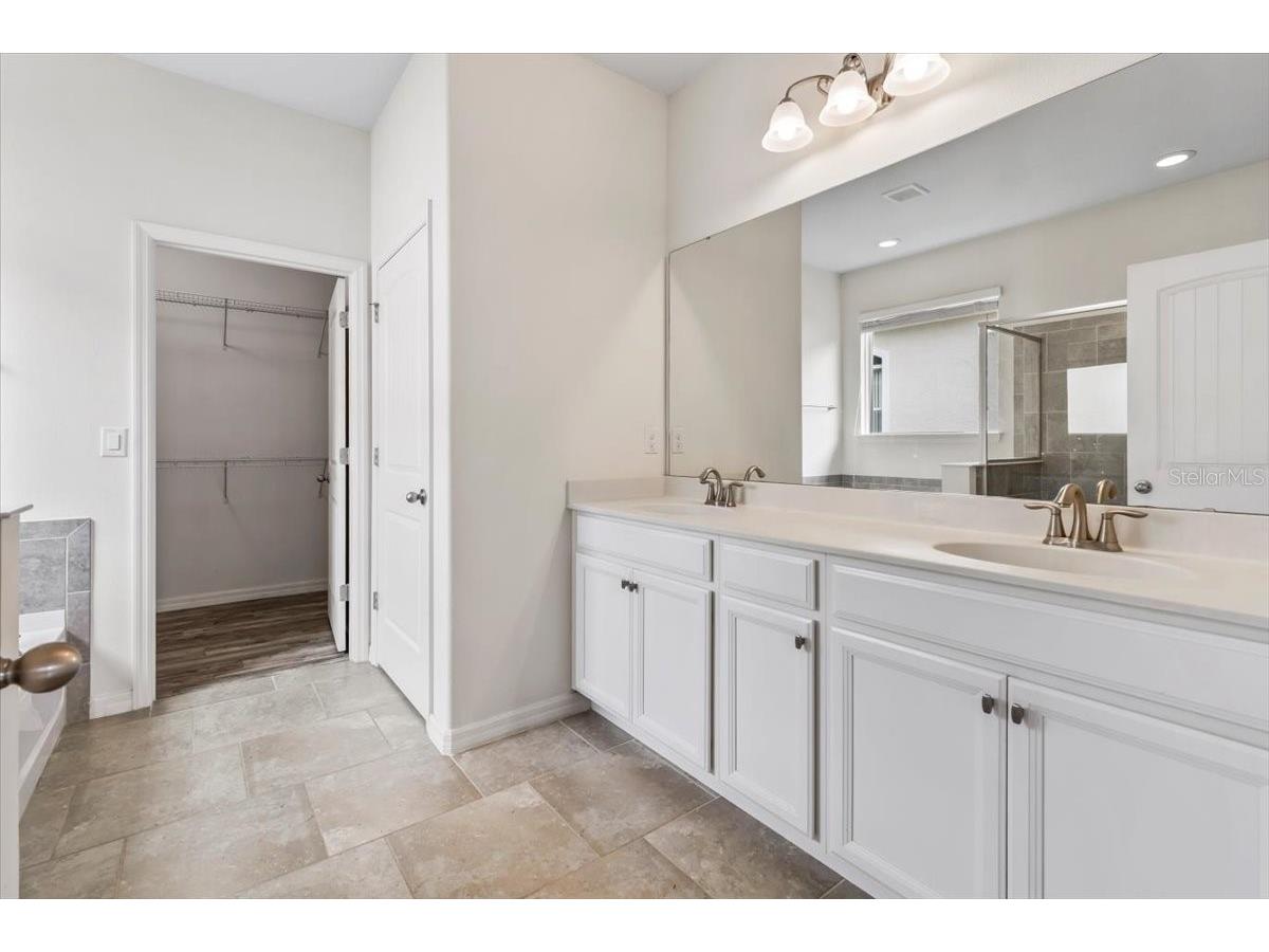 205 Birkdale Drive Daytona Beach FL 32124 V4947476 image22