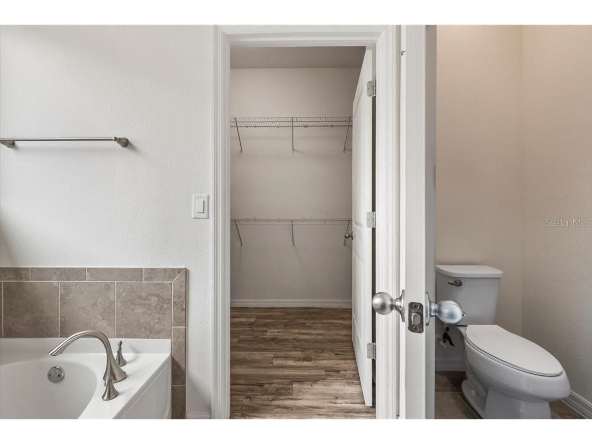 205 Birkdale Drive Daytona Beach FL 32124 V4947476 image24