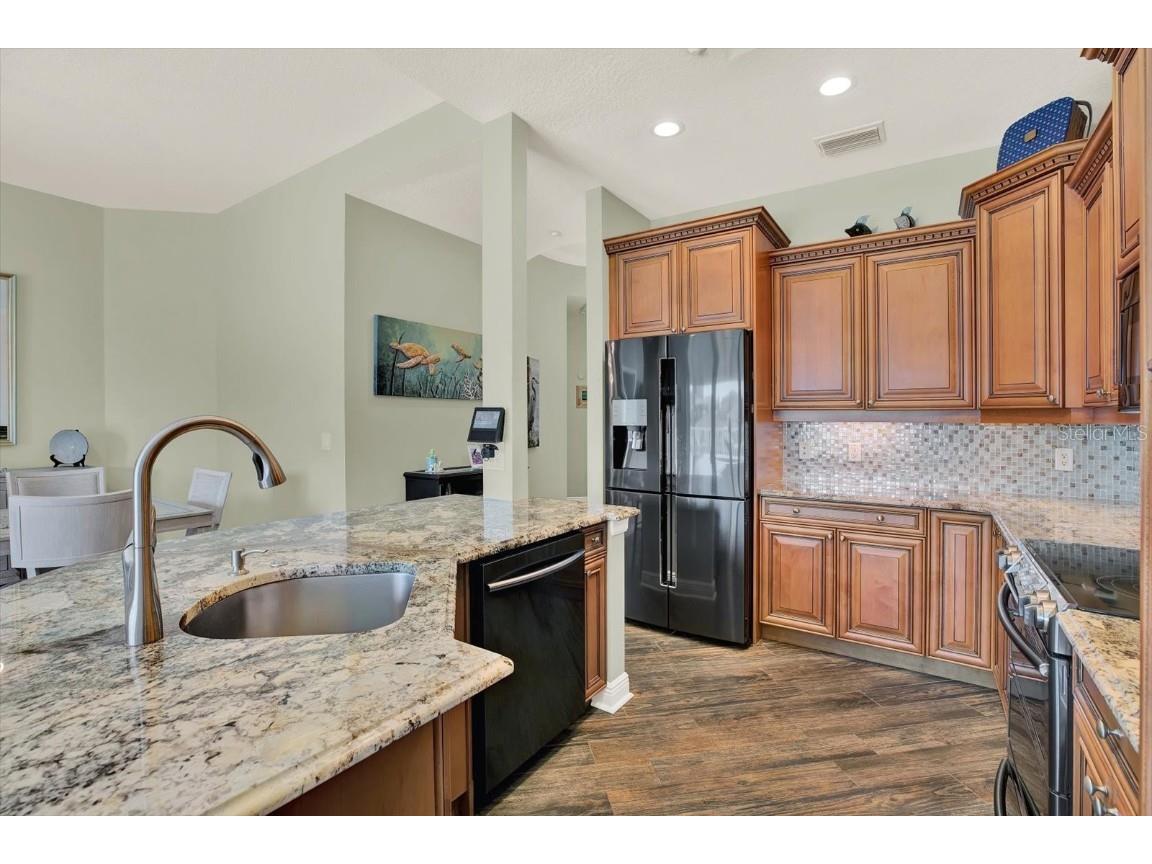 205 Brightwater Drive #101 Clearwater Beach FL 33767 - GULF INTERCOASTAL WATERWAY TB8443077 image11